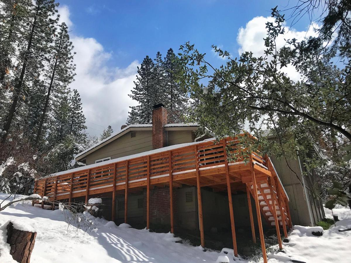 Voyager Oakhurst